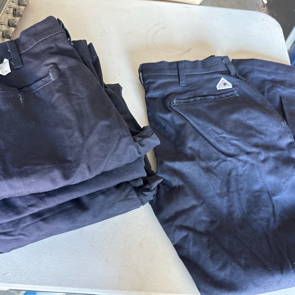 Bulwark flame resistant work pants